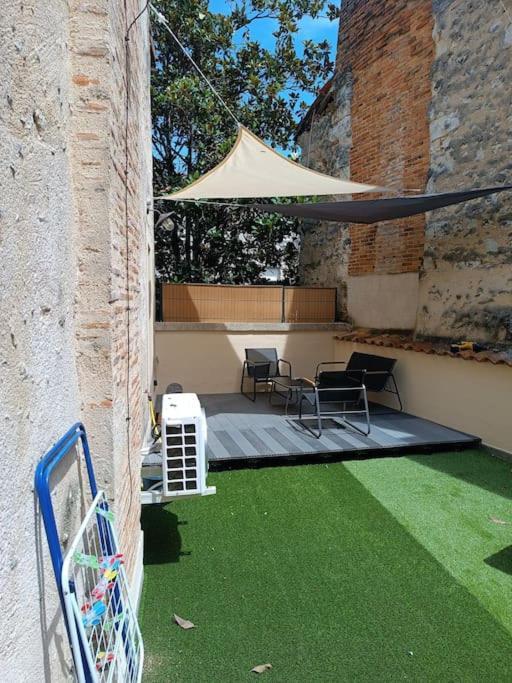 Appartement Centre Ville Historique Avec Terrasse Et Climatise เปรีเกอ ภายนอก รูปภาพ
