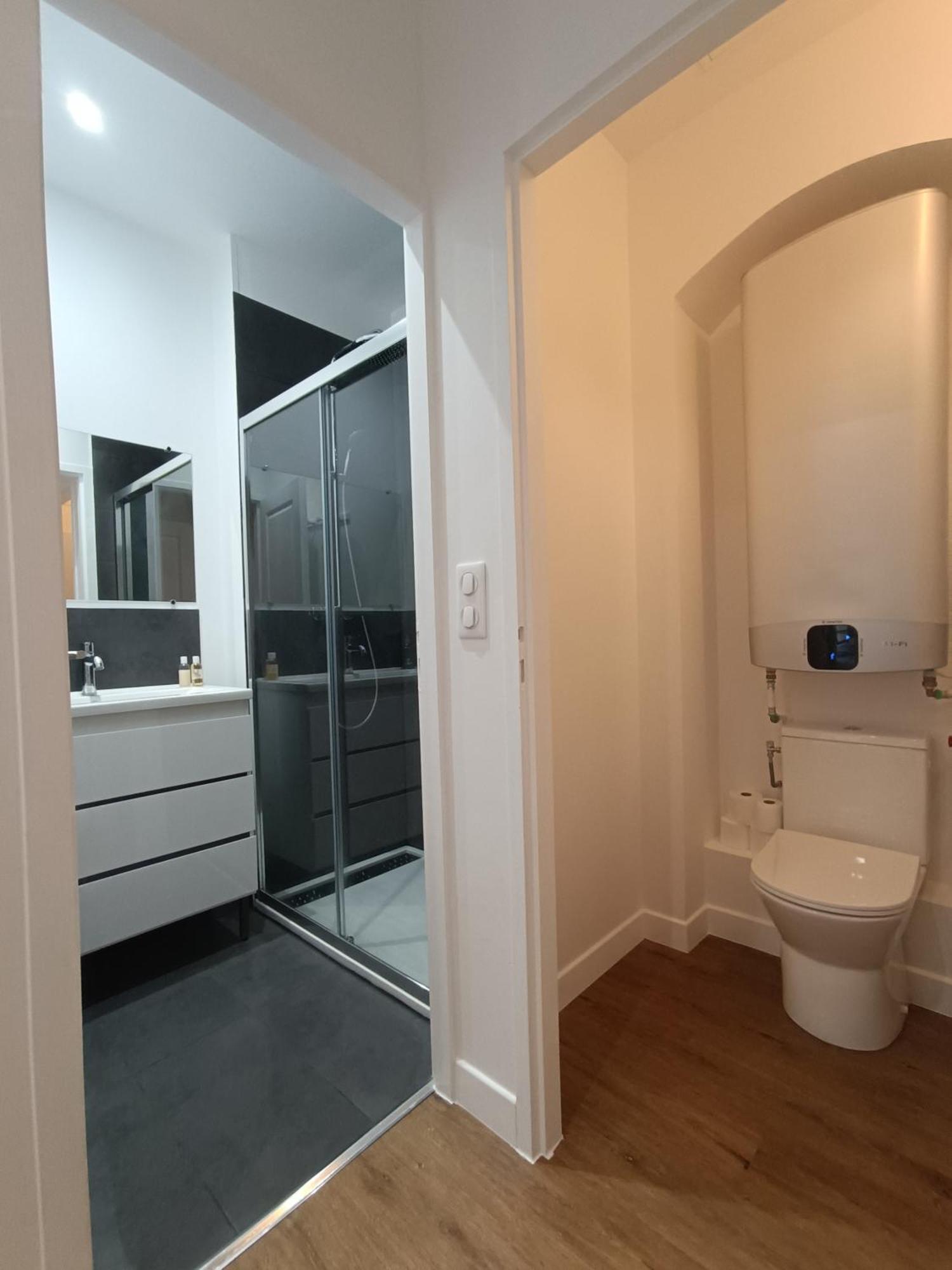 Appartement Centre Ville Historique Avec Terrasse Et Climatise เปรีเกอ ภายนอก รูปภาพ