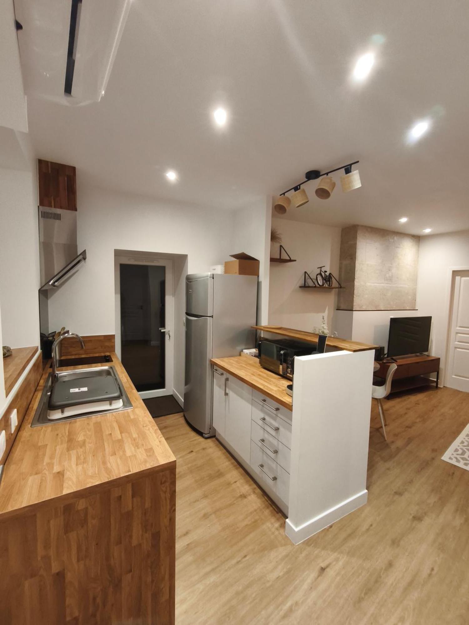 Appartement Centre Ville Historique Avec Terrasse Et Climatise เปรีเกอ ภายนอก รูปภาพ